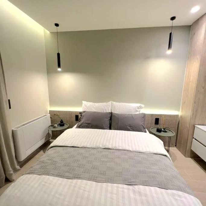 8 Blocks Apartments أليكسانثيربوليس المظهر الخارجي الصورة
